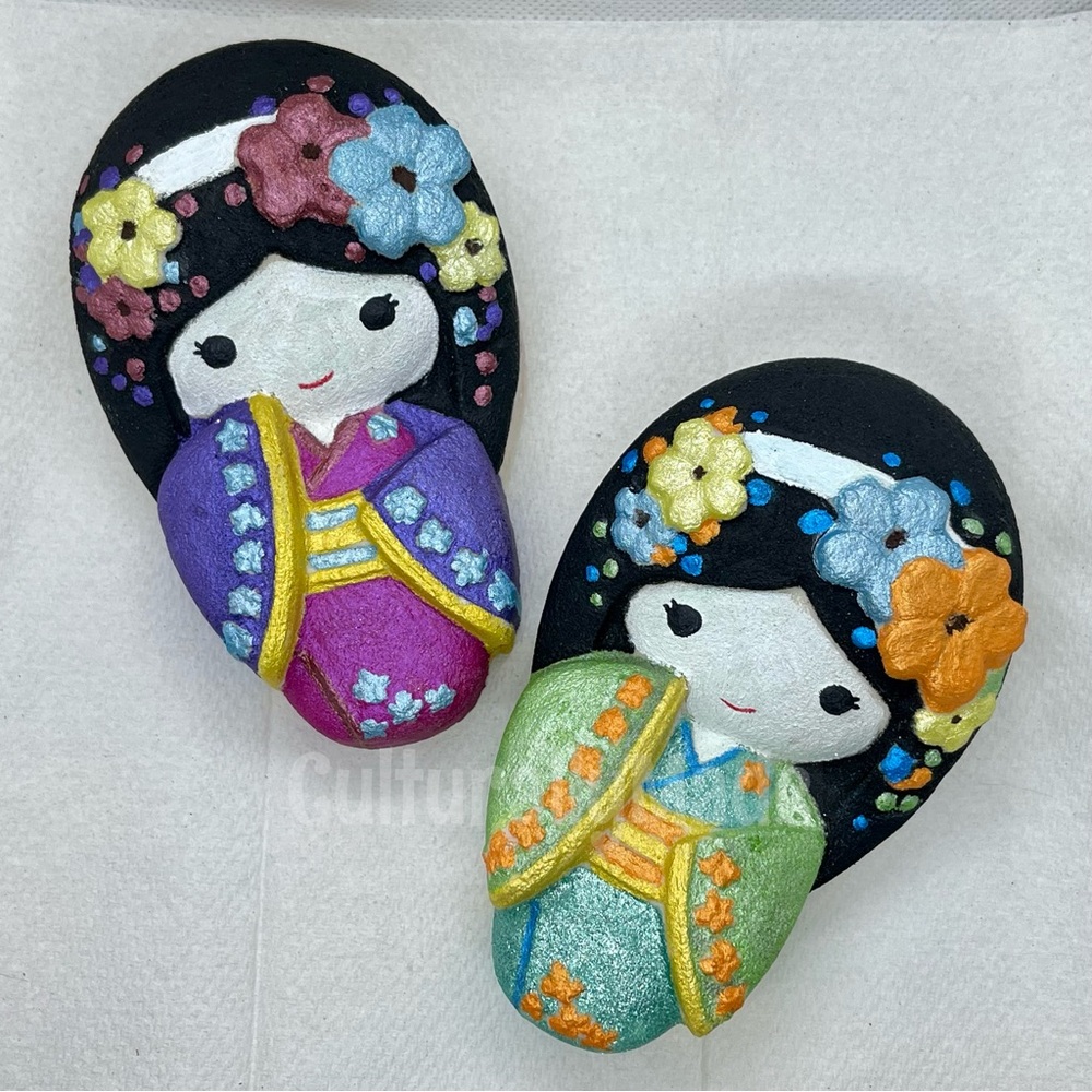 Colorful Hand-Painted Geisha bath bomb doll